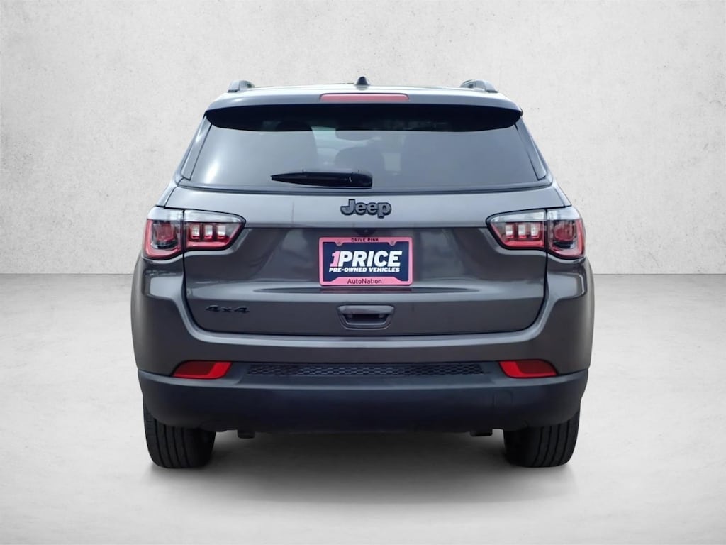 Used 2023 Jeep Compass Altitude Sport Utility