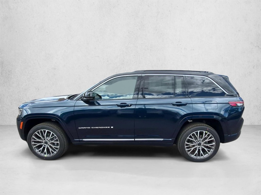 New 2027 Jeep Grand Cherokee Summit SUV
