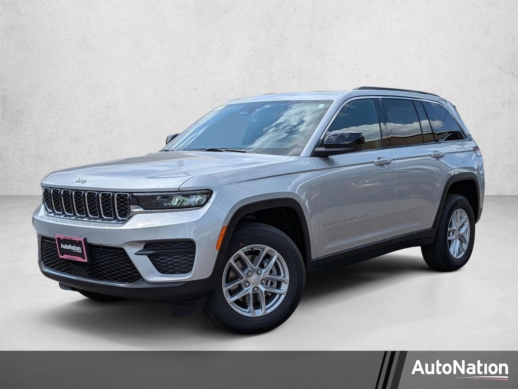 New 2026 Jeep Grand Cherokee Laredo X SUV