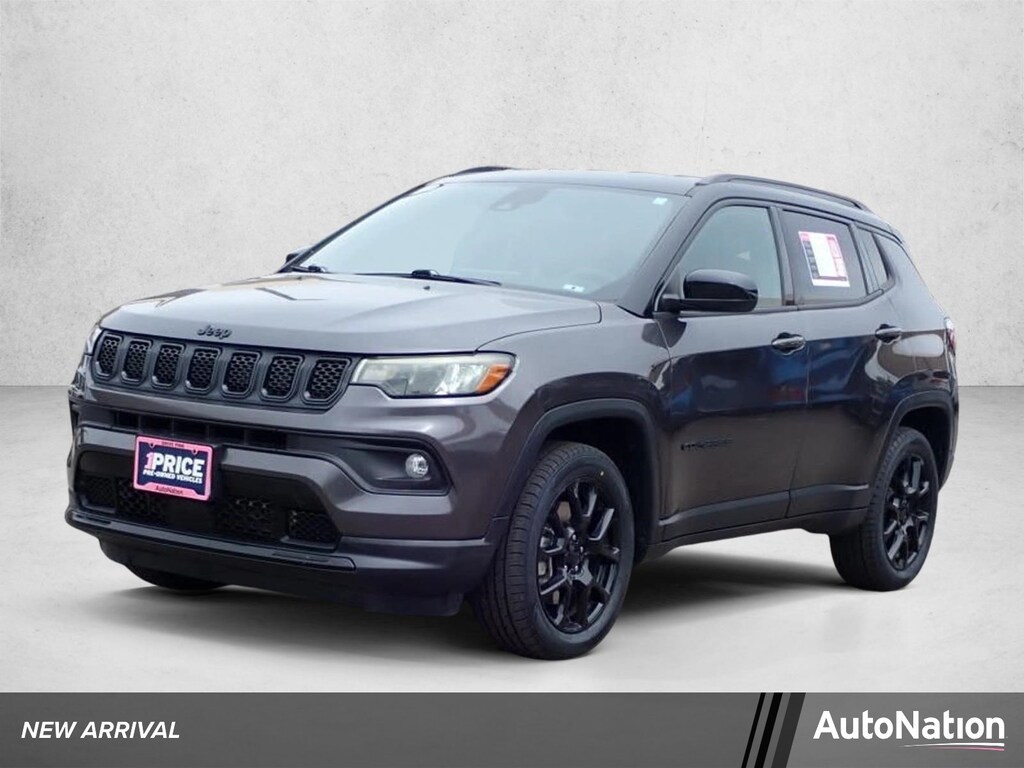 Used 2023 Jeep Compass Altitude Sport Utility