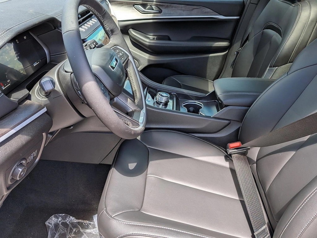 New 2026 Jeep Grand Cherokee Limited SUV