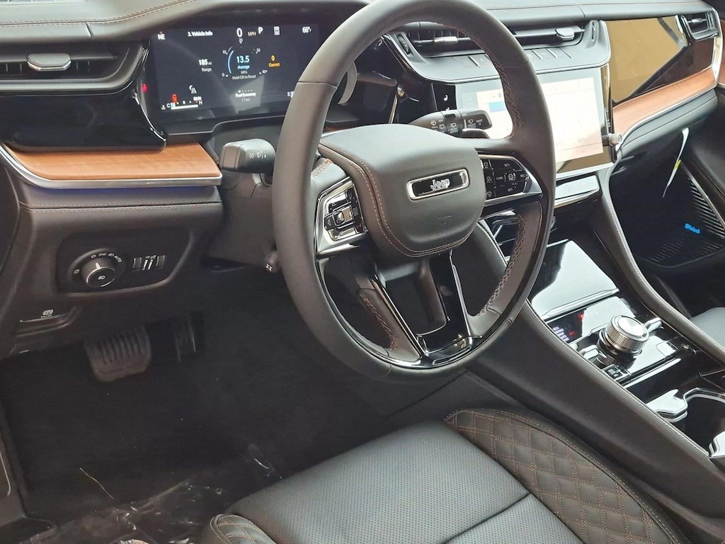 New 2027 Jeep Grand Cherokee Summit SUV