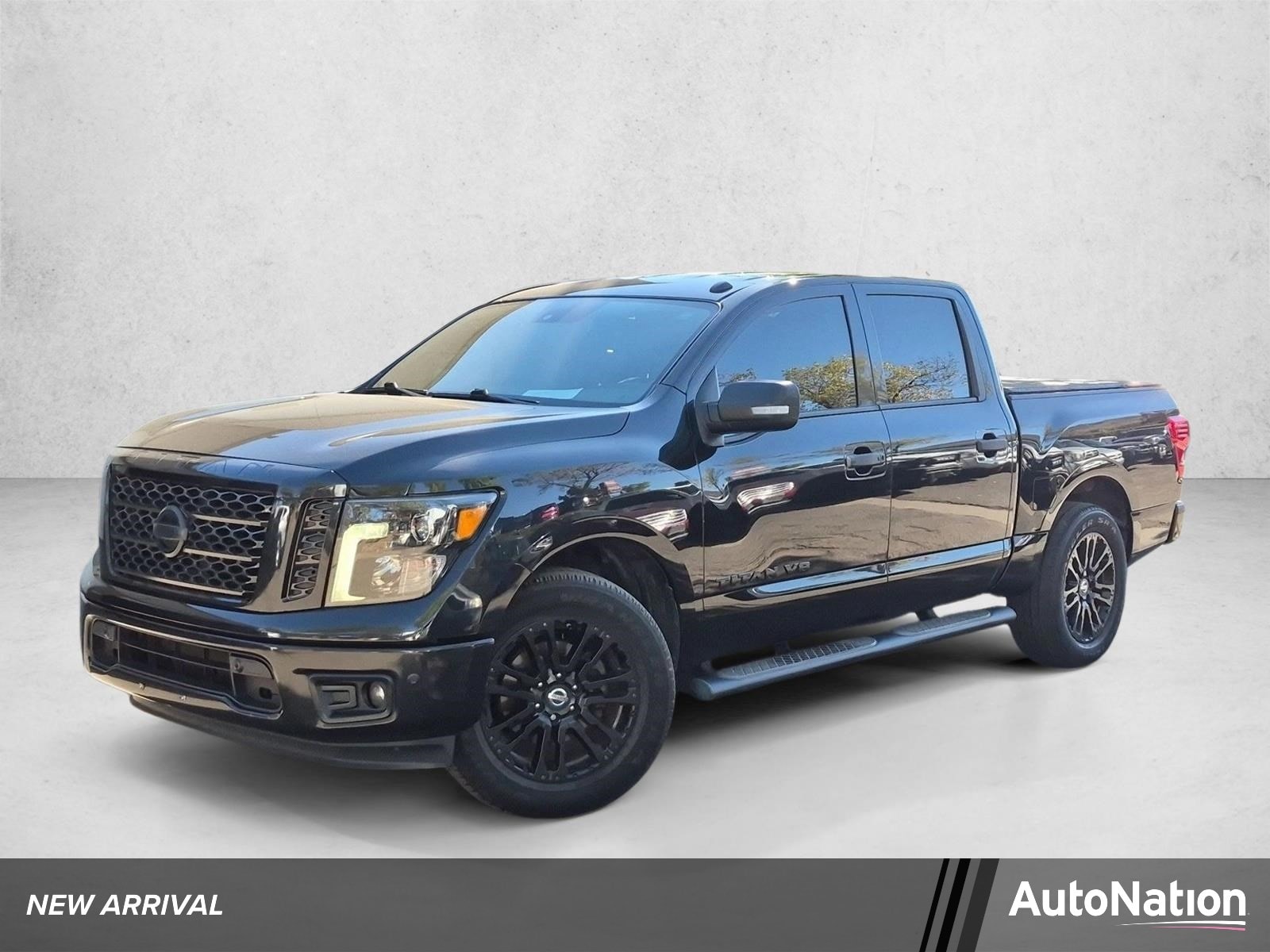 2018 Nissan Titan SV