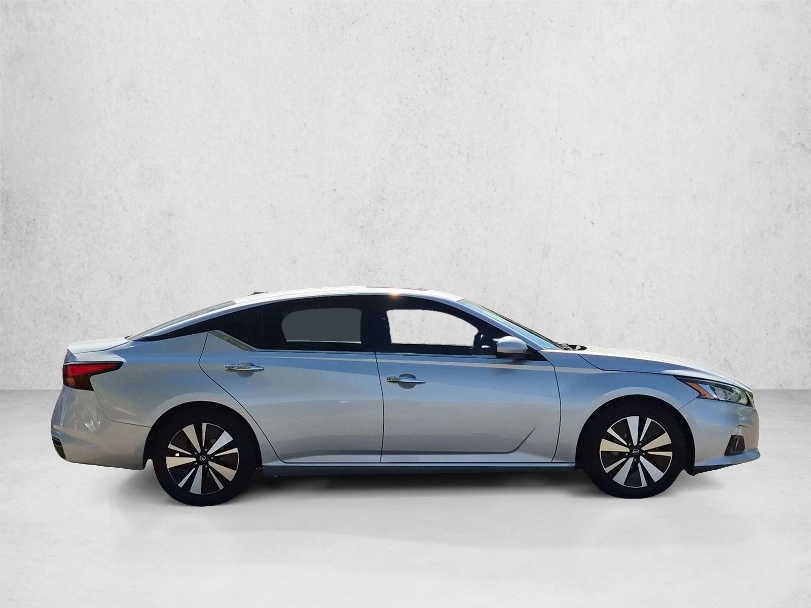 Used 2019 Nissan Altima 2.5 SL 4dr Car