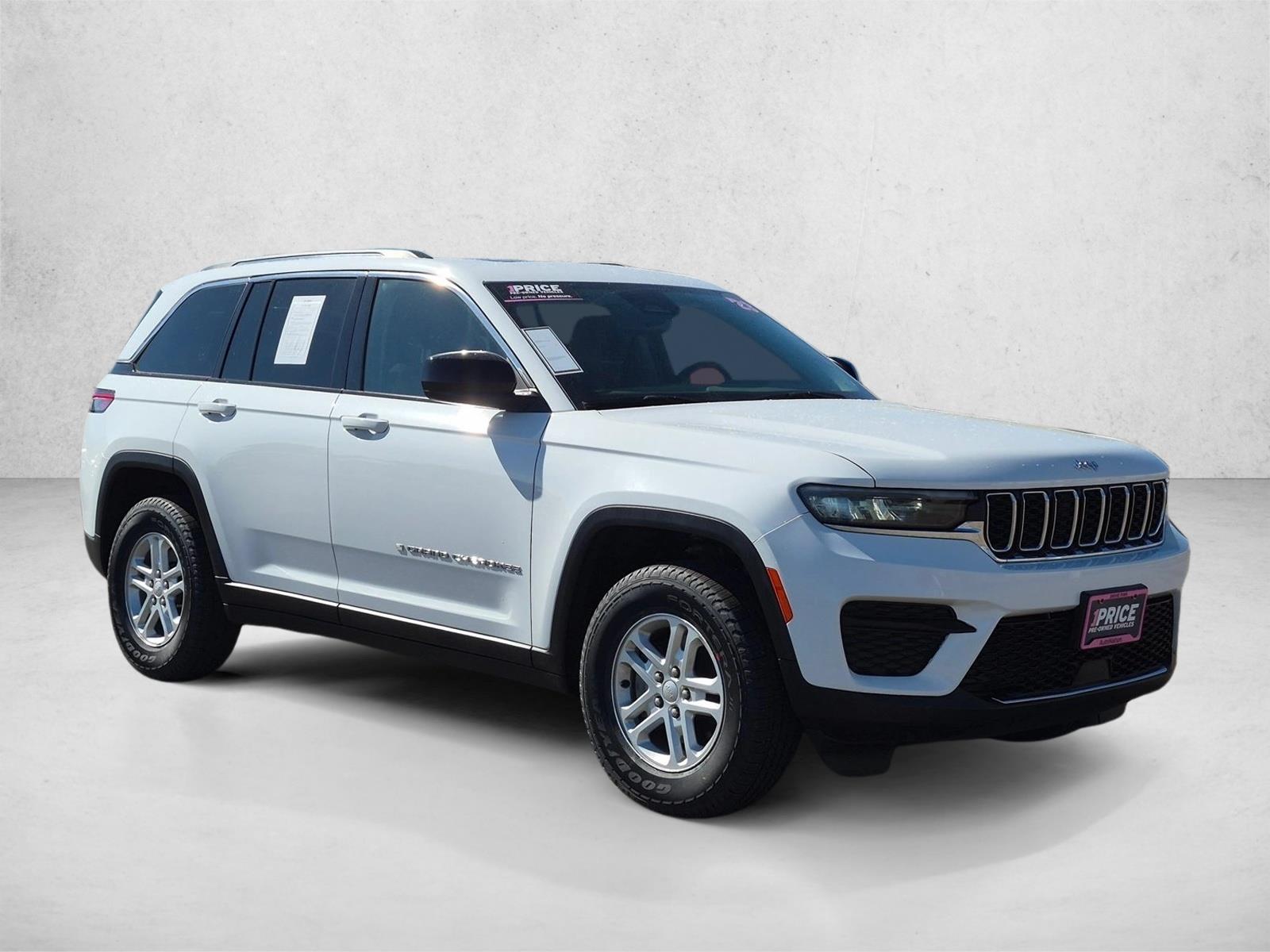Used 2023 Jeep Grand Cherokee Laredo Sport Utility