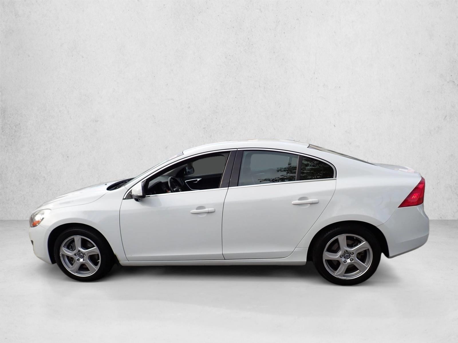 Used 2012 Volvo S60 T5 with VIN YV1622FS0C2101602 for sale in Centennial, CO