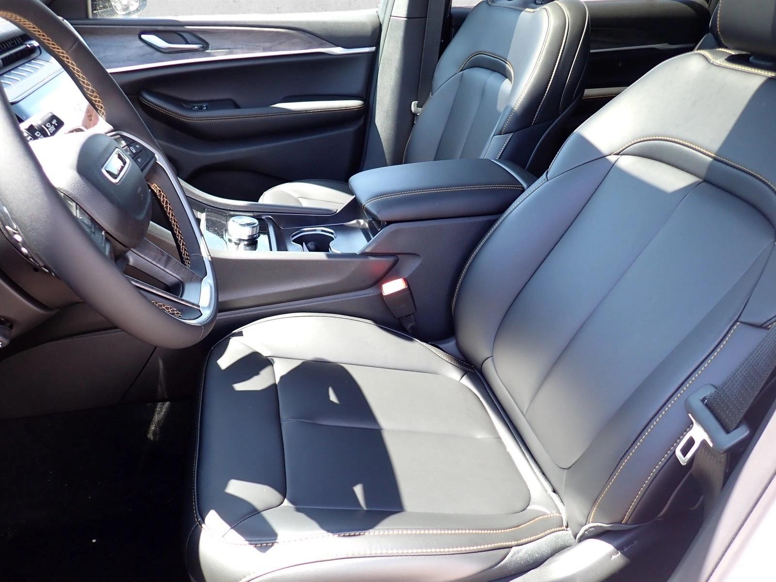 2026 Jeep Grand Cherokee L 85th Anniversary Edition - Photo 14
