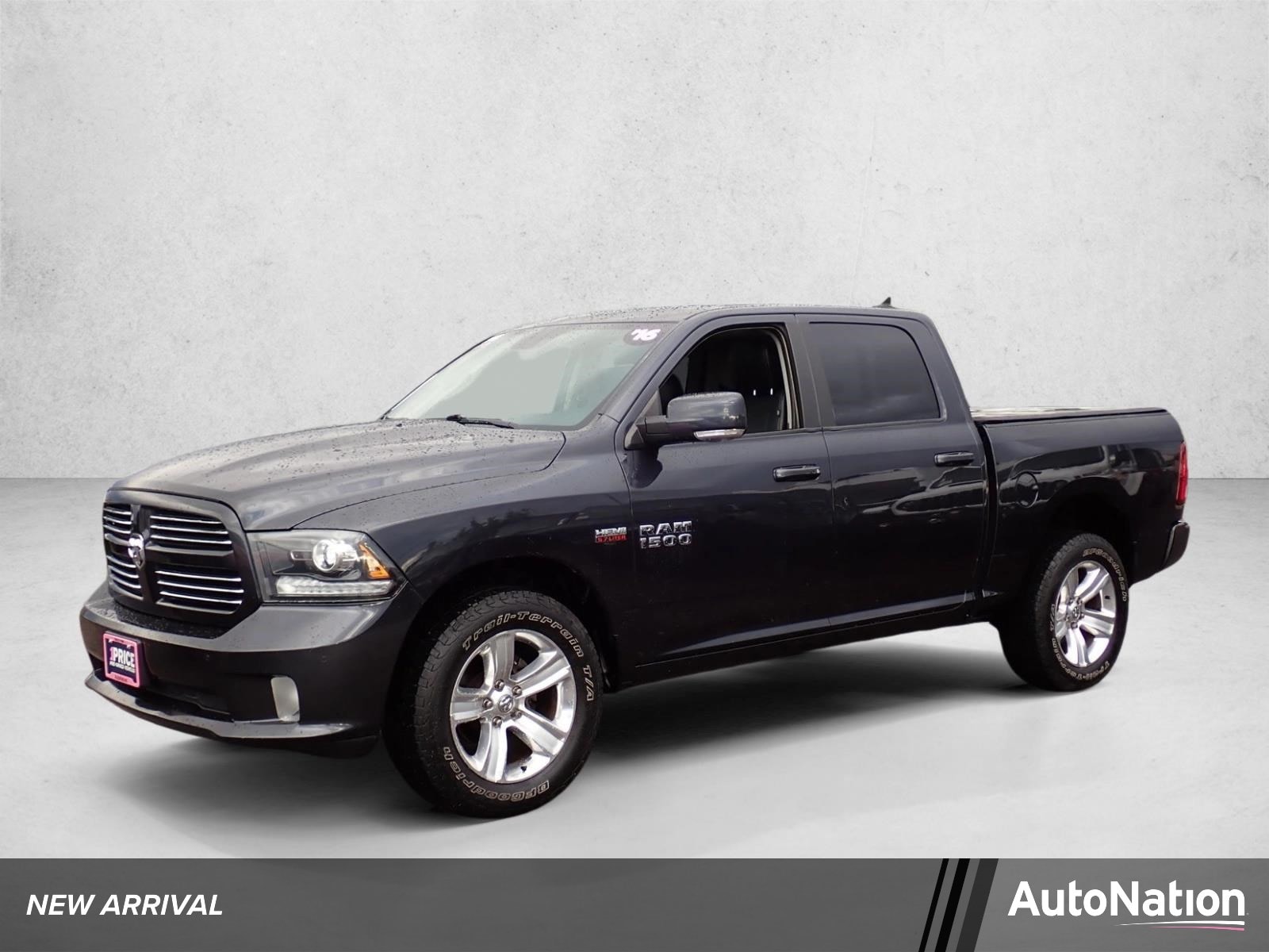 2016 RAM 1500 Pickup Sport
