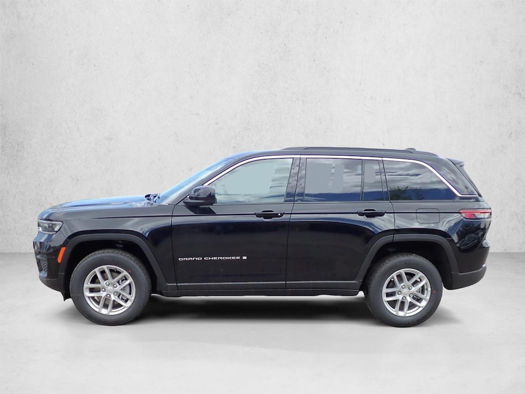 New 2026 Jeep Grand Cherokee Laredo X SUV