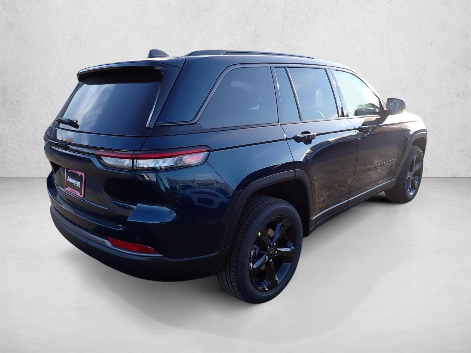 New 2027 Jeep Grand Cherokee Limited SUV
