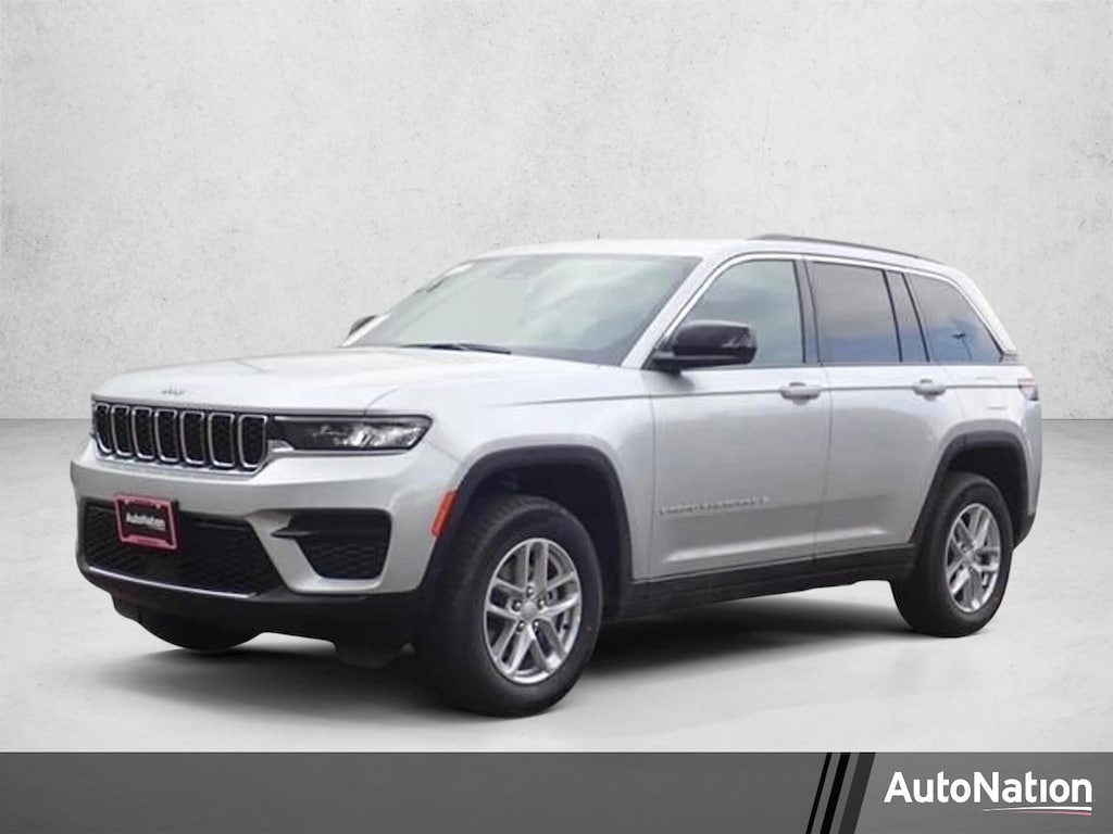 New 2026 Jeep Grand Cherokee Laredo X SUV