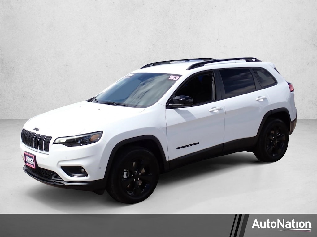 Used 2023 Jeep Cherokee Altitude Lux Sport Utility