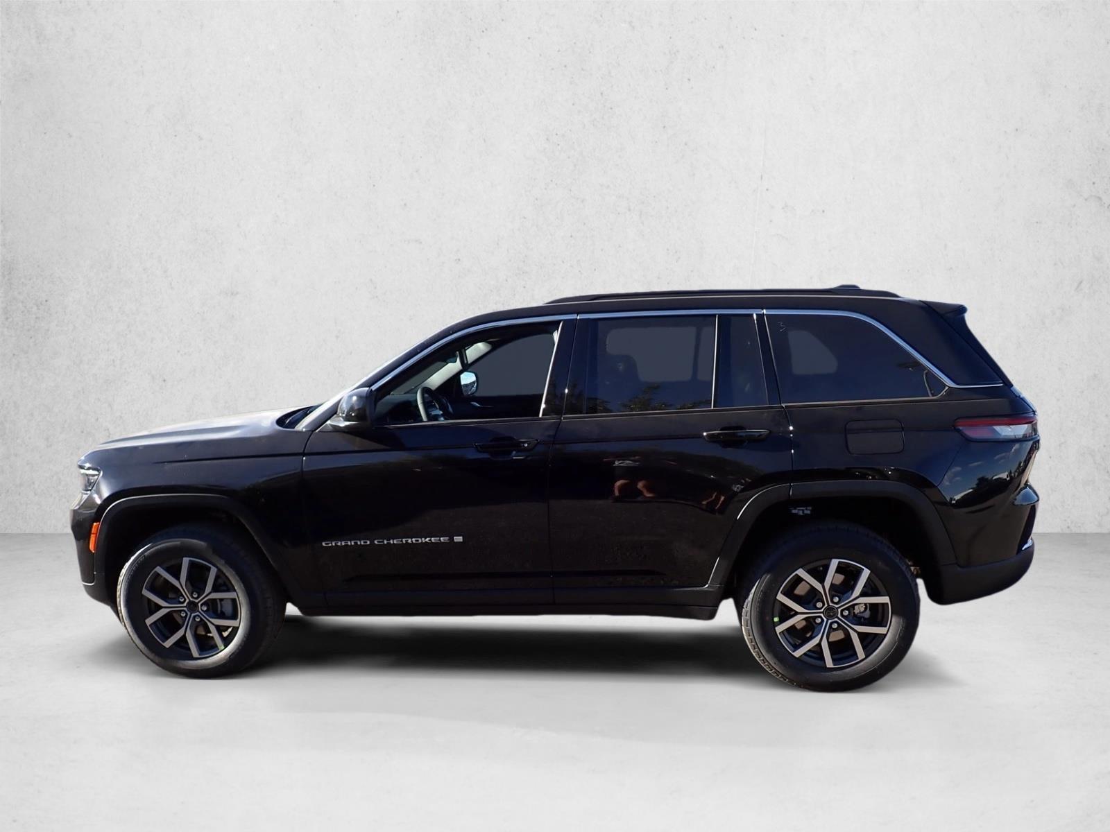 New 2027 Jeep Grand Cherokee Laredo X SUV