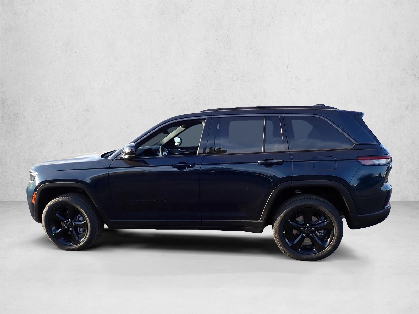 New 2027 Jeep Grand Cherokee Limited SUV