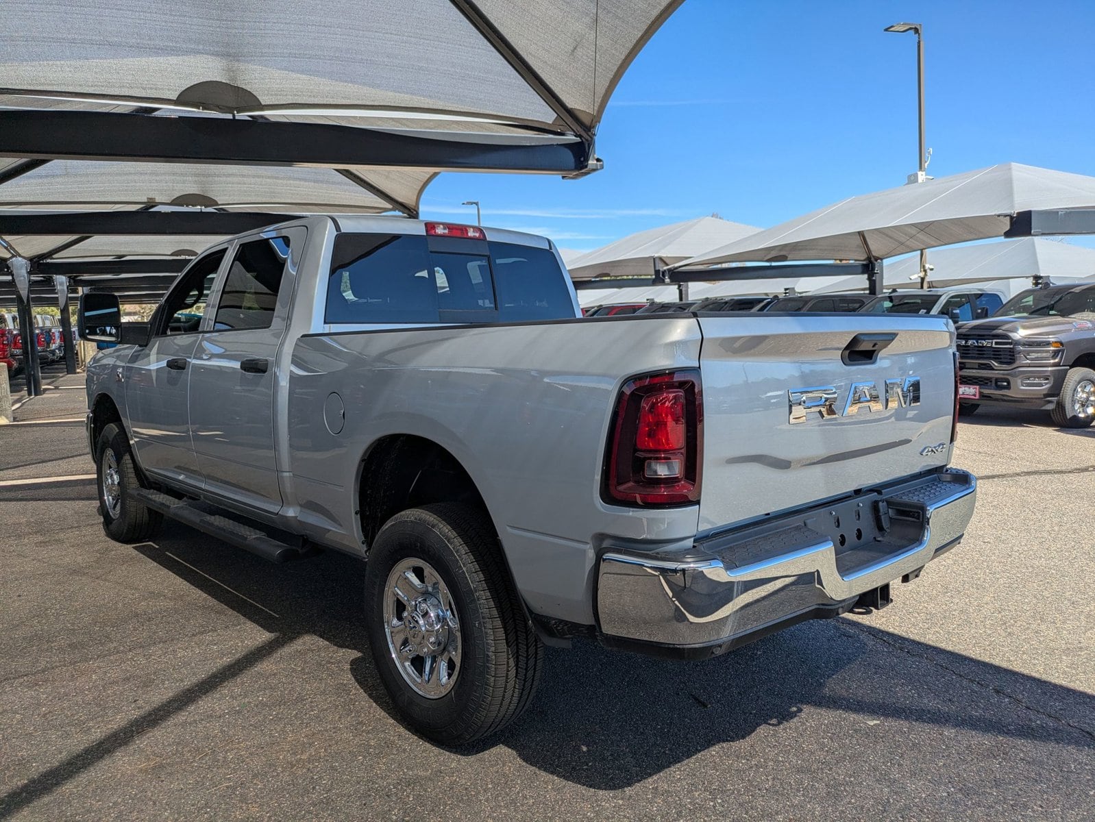 2026 RAM 2500 Tradesman - Photo 9