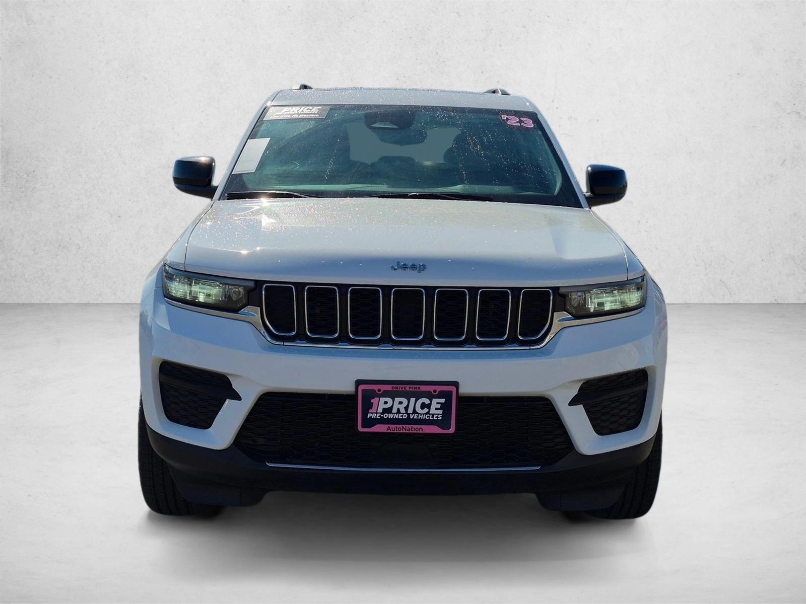 Used 2023 Jeep Grand Cherokee Laredo Sport Utility