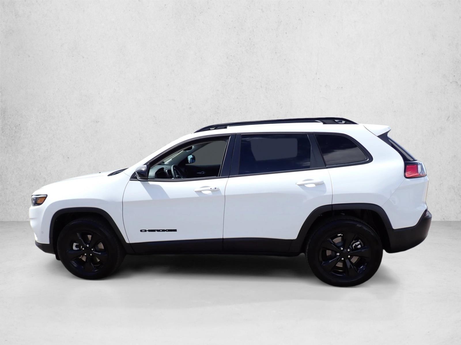 Used 2023 Jeep Cherokee Altitude Lux Sport Utility