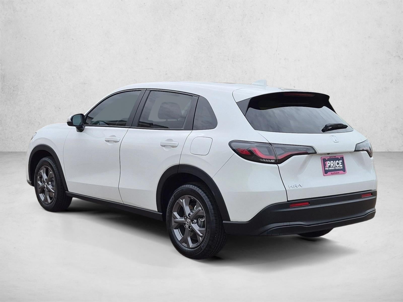 2027 Honda HR-V LX - Photo 8