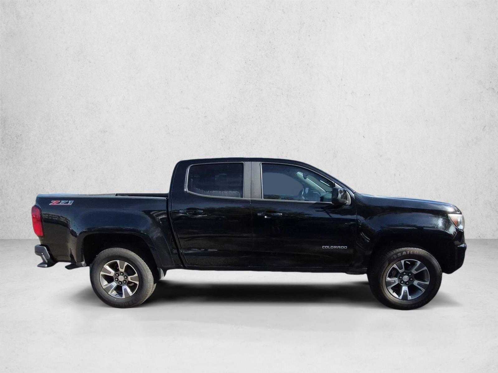 Used 2017 Chevrolet Colorado Z71 Truck Crew Cab