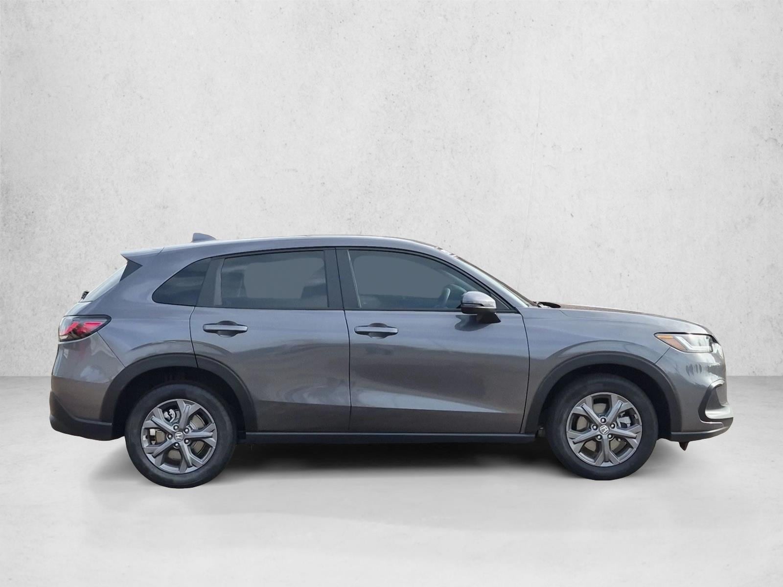 2027 Honda HR-V LX - Photo 8