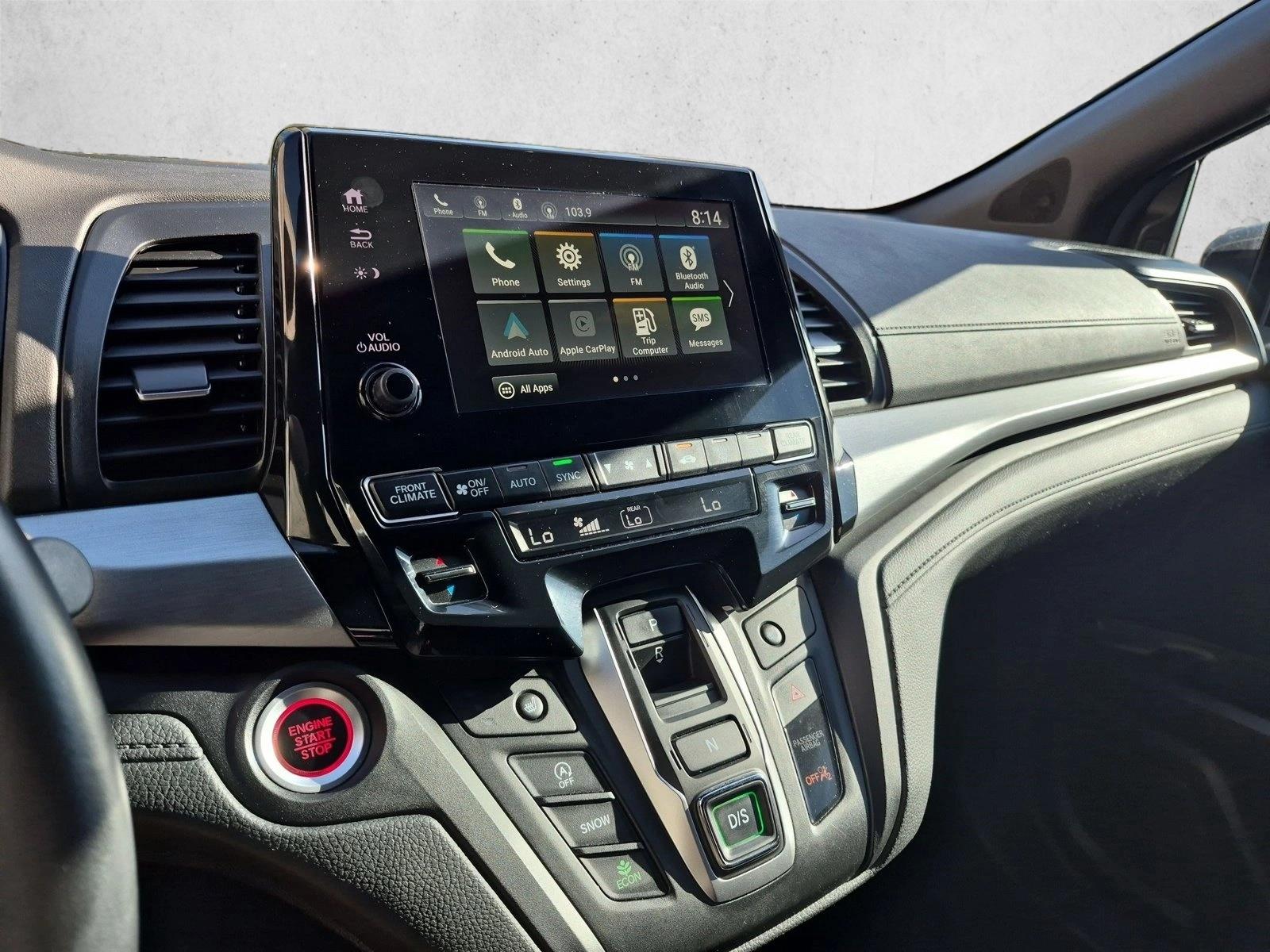 2024 Honda Odyssey SPORT - Photo 14