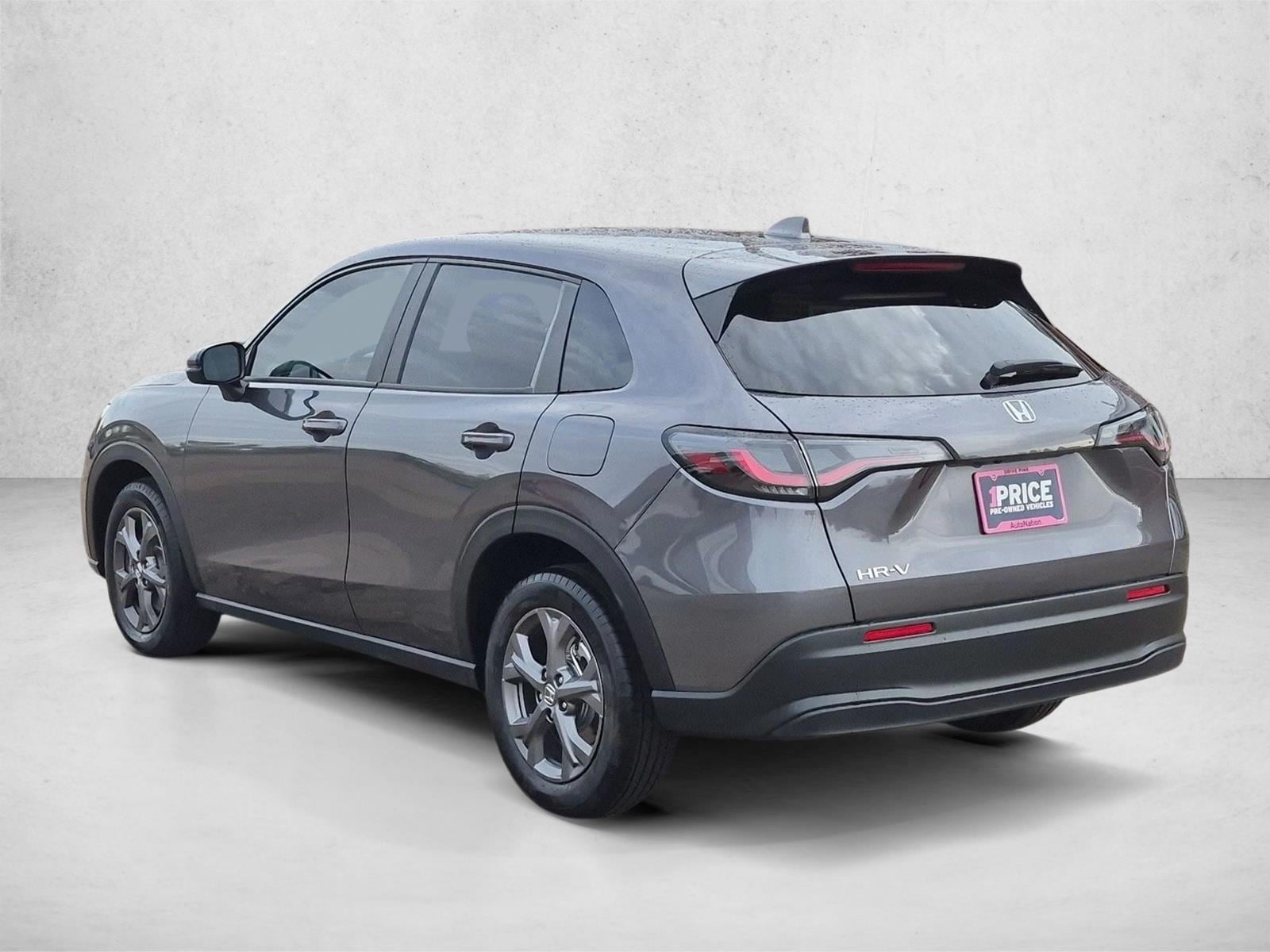 2027 Honda HR-V LX - Photo 16