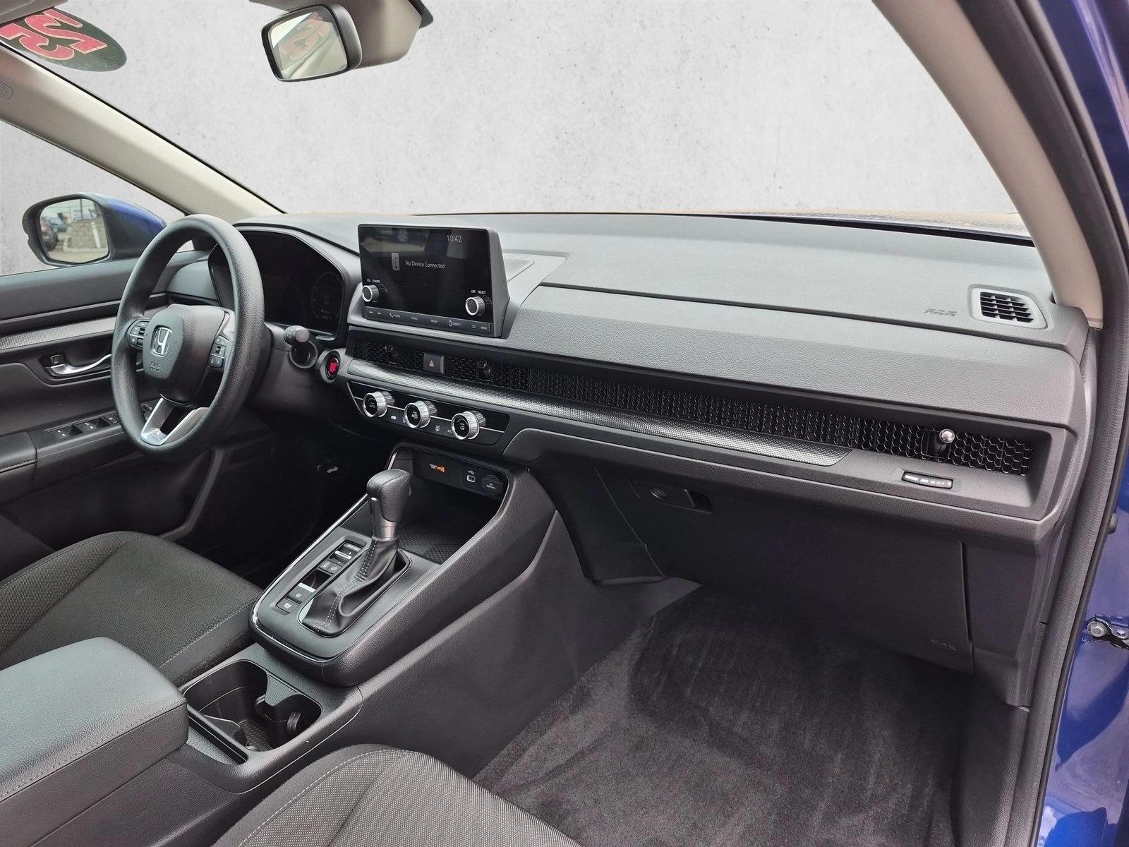 2025 Honda CR-V LX - Photo 21
