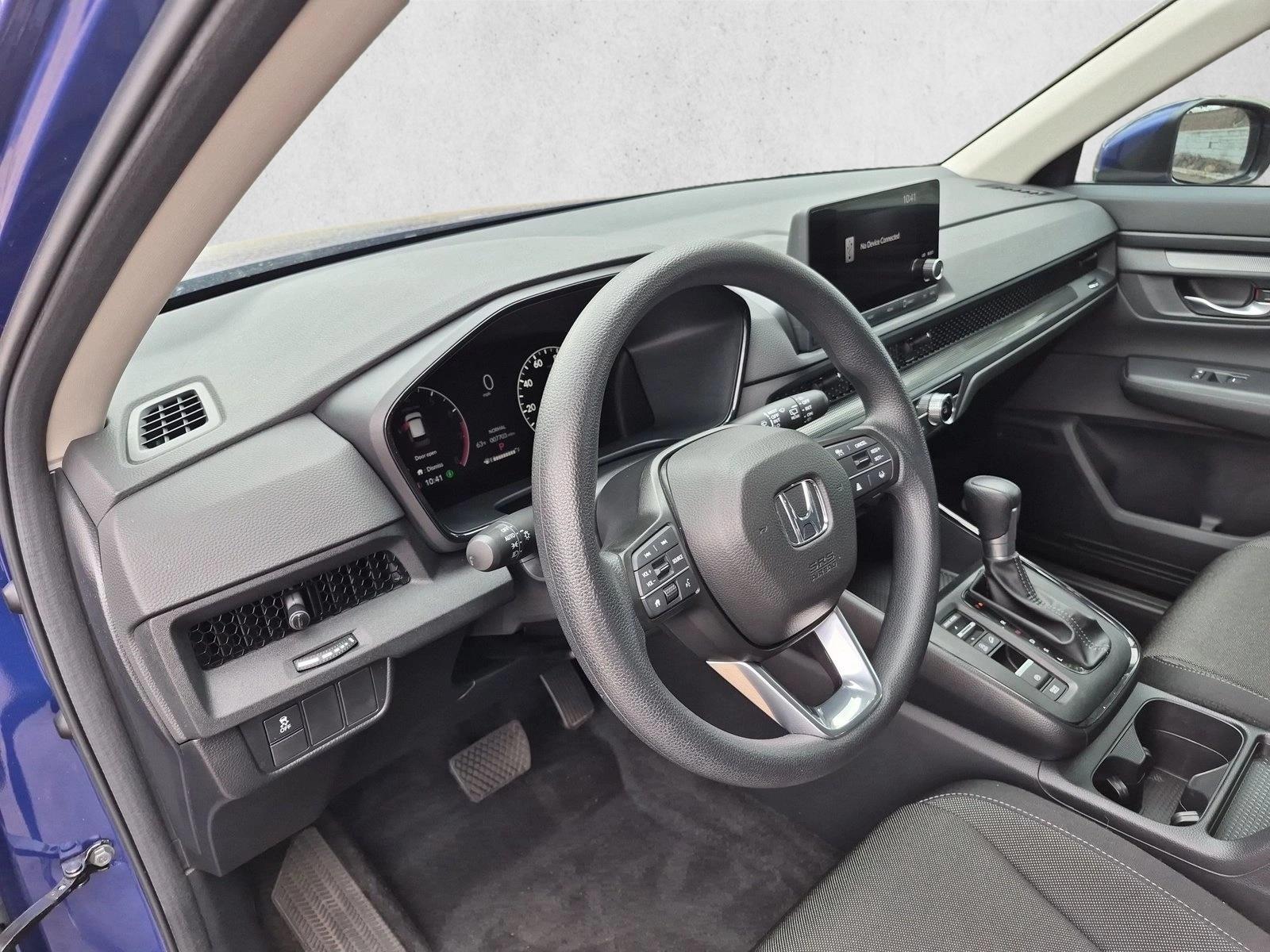 2025 Honda CR-V LX - Photo 10