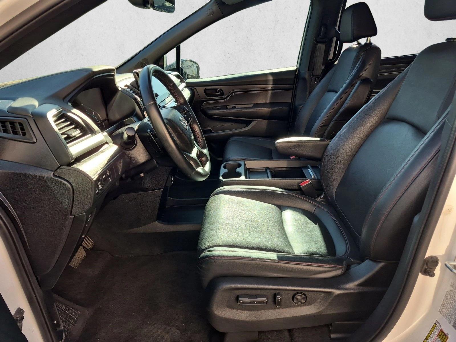 2024 Honda Odyssey SPORT - Photo 16