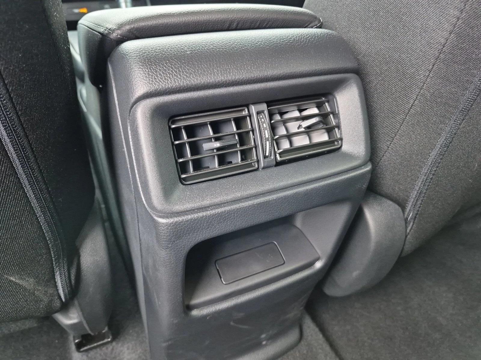 2025 Honda CR-V LX - Photo 16