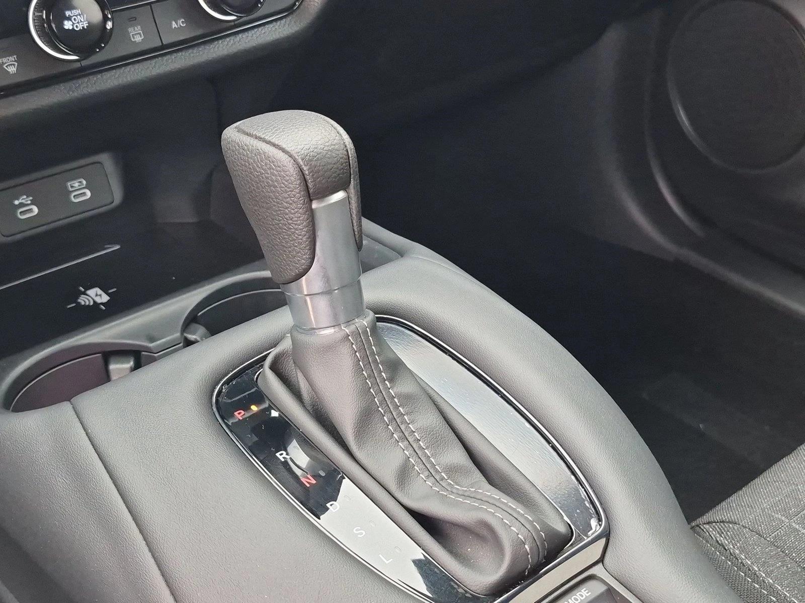 2027 Honda HR-V LX - Photo 12