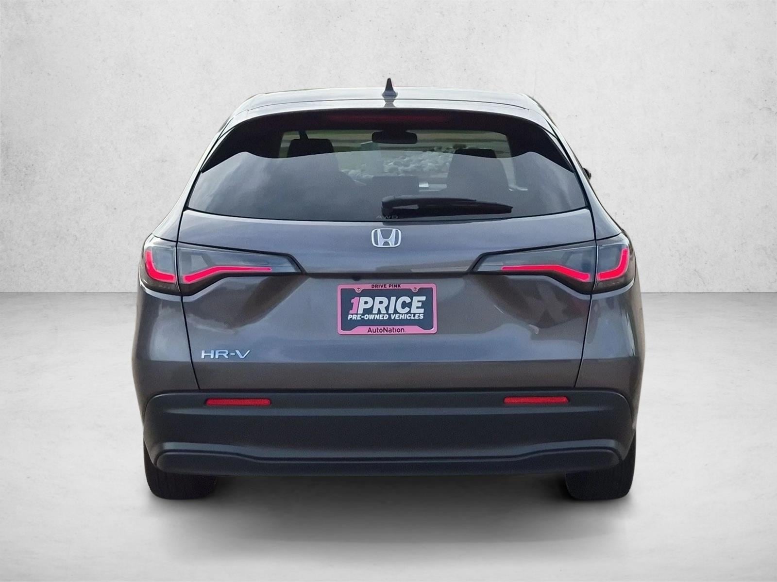 2027 Honda HR-V LX - Photo 13