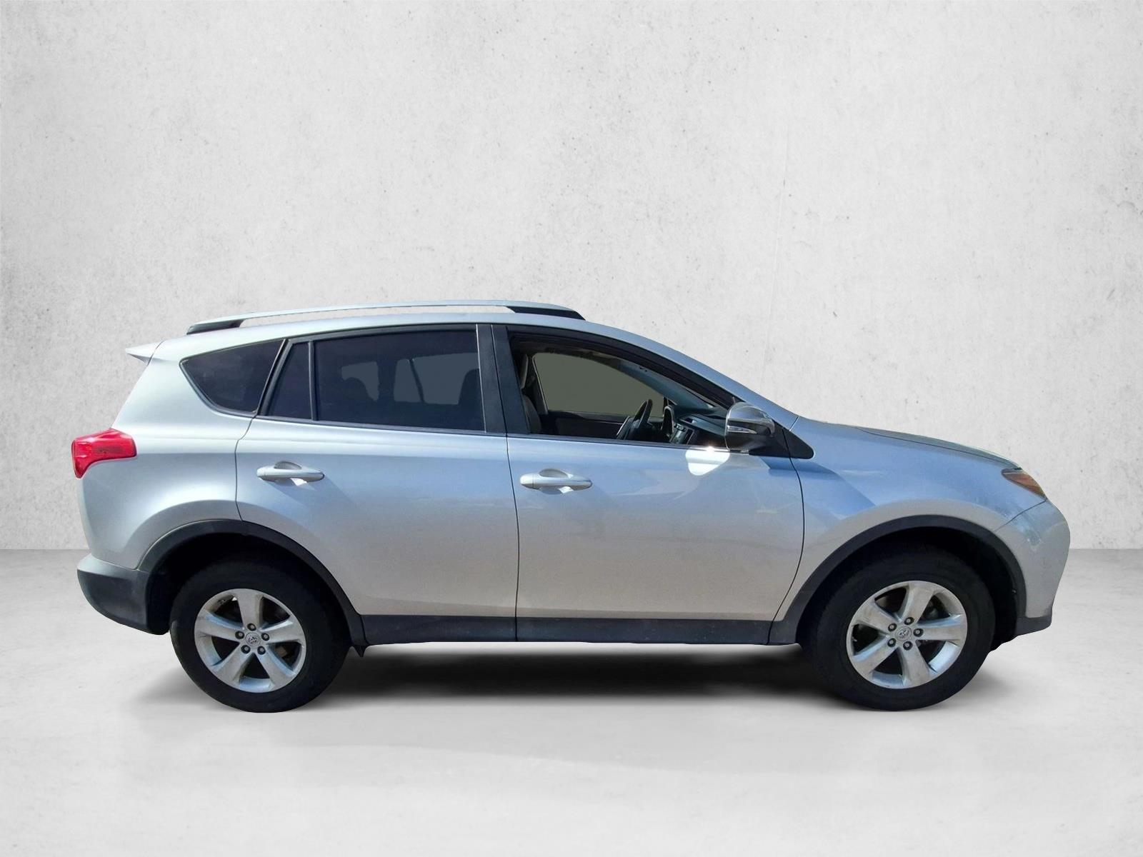 Used 2014 Toyota RAV4 XLE SUV