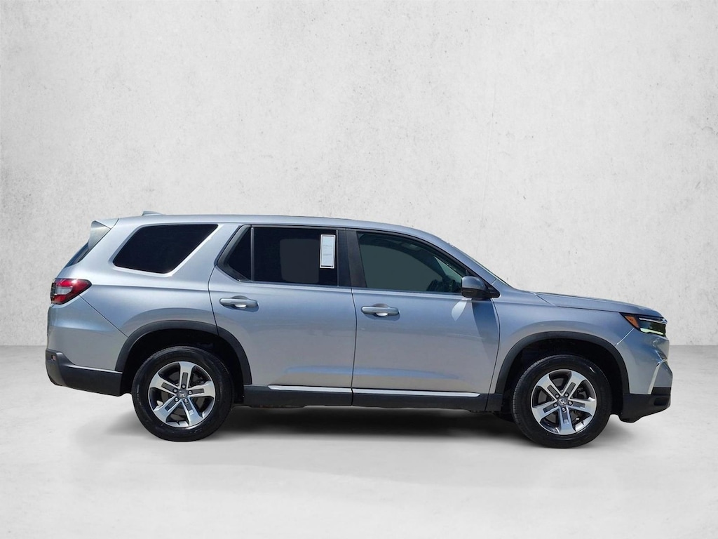 Used 2024 Honda Pilot EX-L 7 Passenger SUV