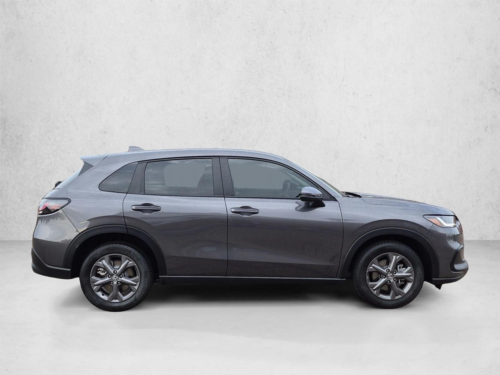 2027 Honda HR-V LX - Photo 7