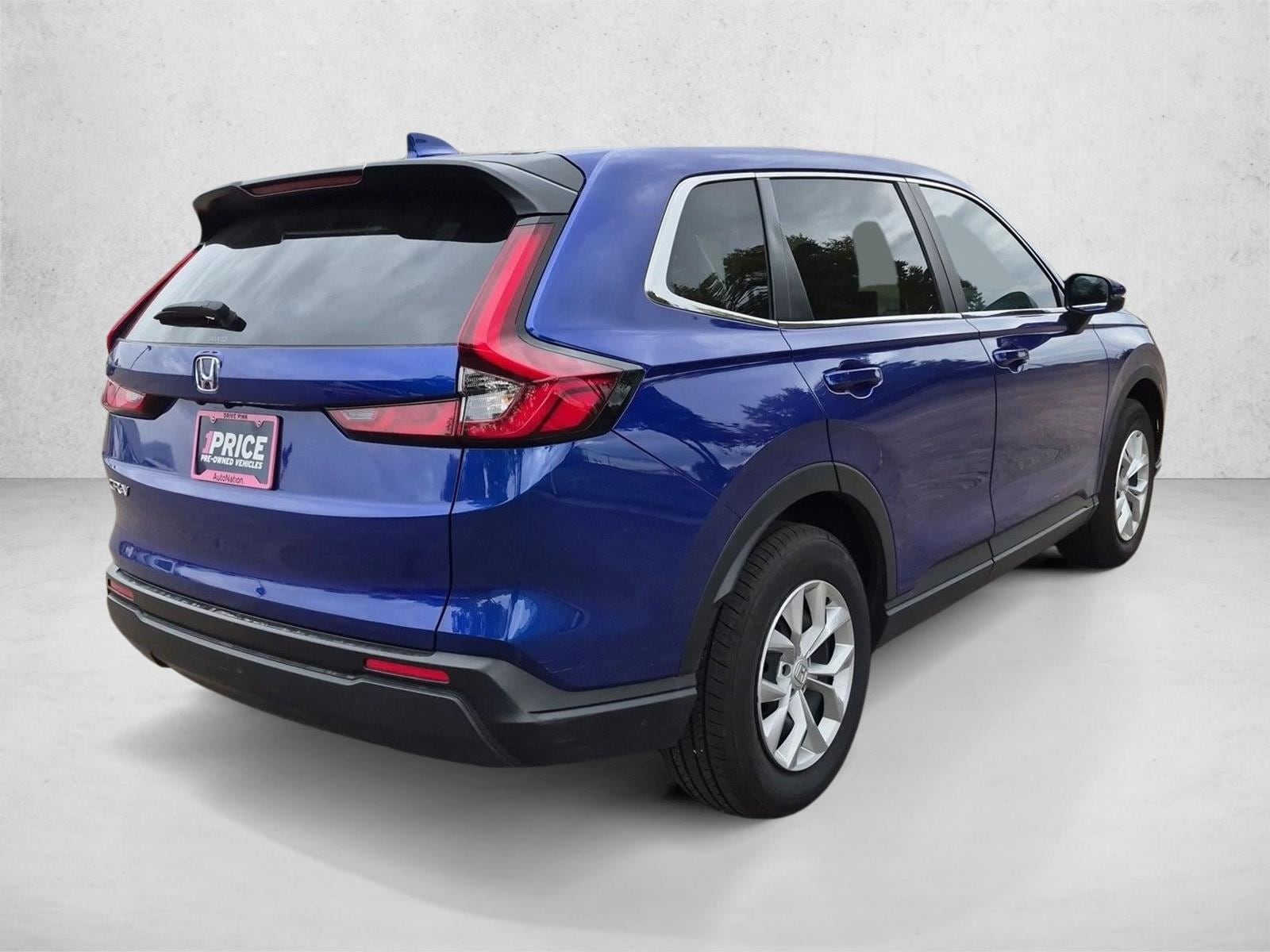 2025 Honda CR-V LX - Photo 5