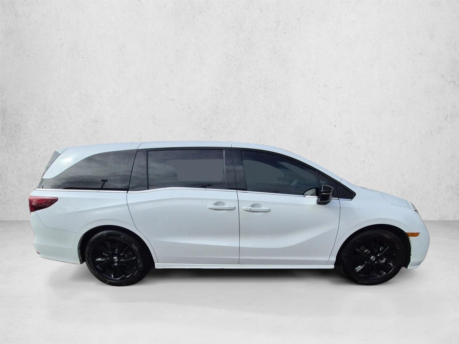 2024 Honda Odyssey SPORT - Photo 4
