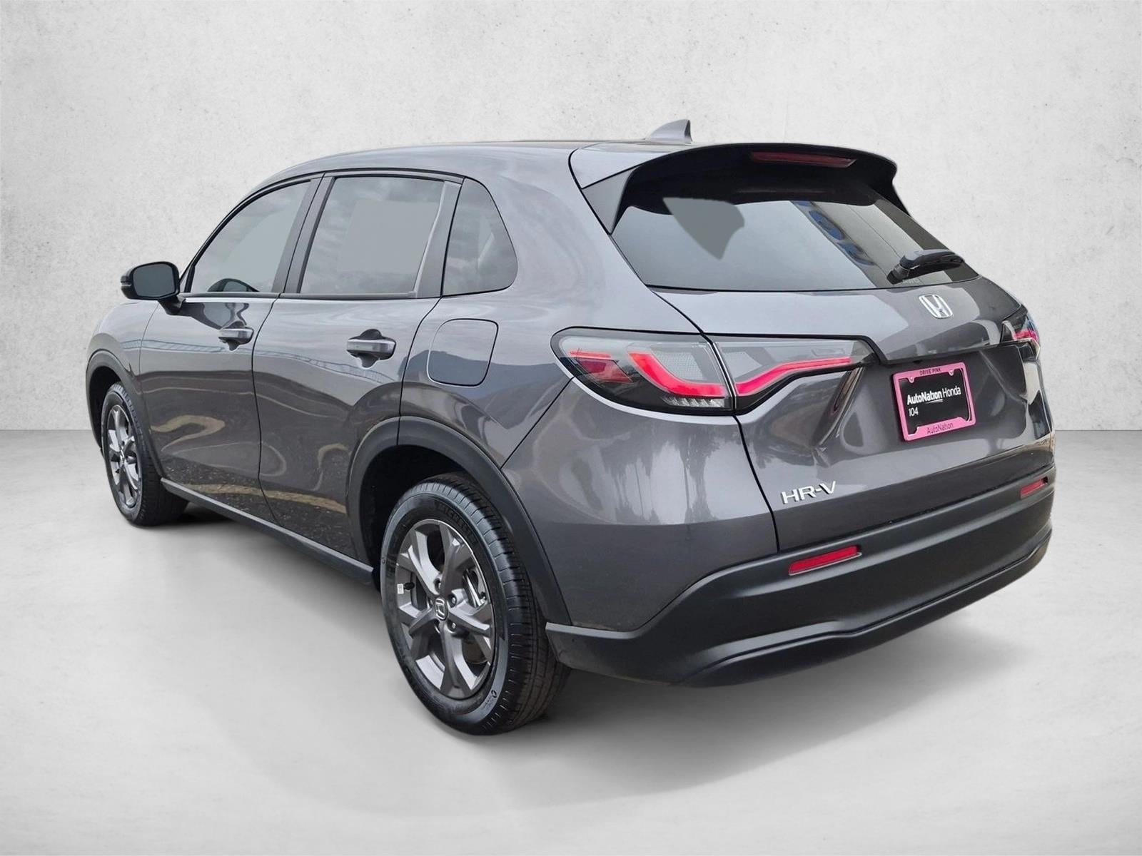 2027 Honda HR-V LX - Photo 8