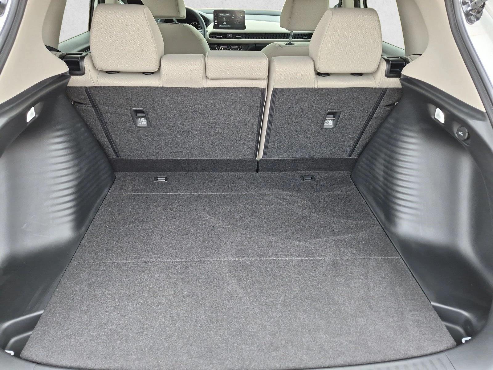 2027 Honda HR-V LX - Photo 6