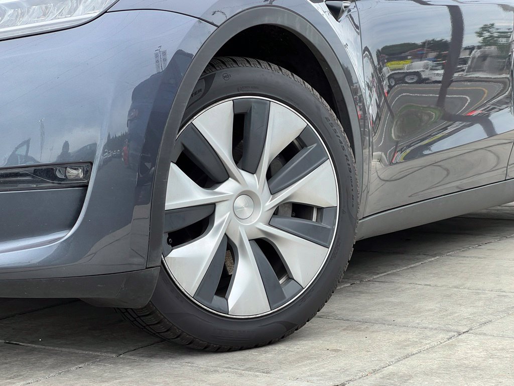 Used 2023 Tesla Model Y Long Range with VIN 7SAYGAEE7PF611909 for sale in Renton, WA