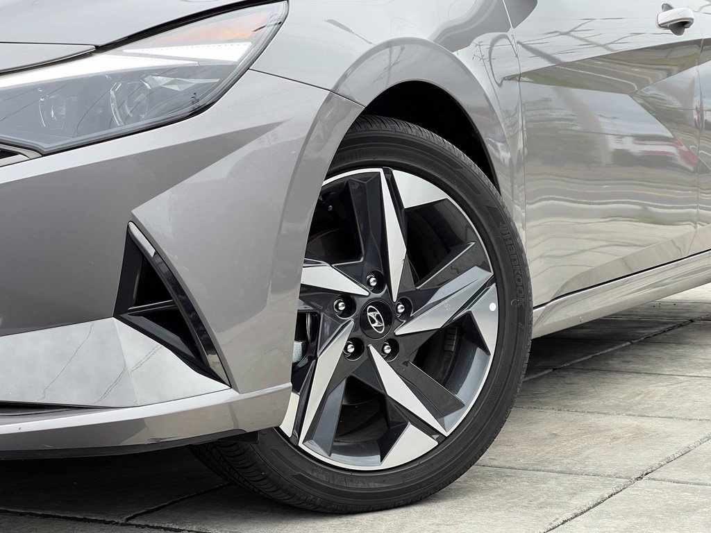 Certified 2023 Hyundai Elantra Hybrid Limited Sedan