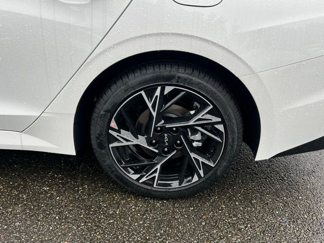 2026 Kia K5 GT-Line - Photo 10