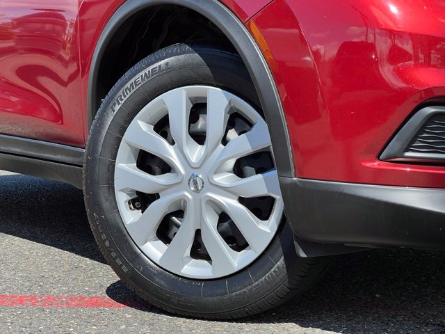 Used 2015 Nissan Rogue S with VIN KNMAT2MV1FP505056 for sale in Renton, WA