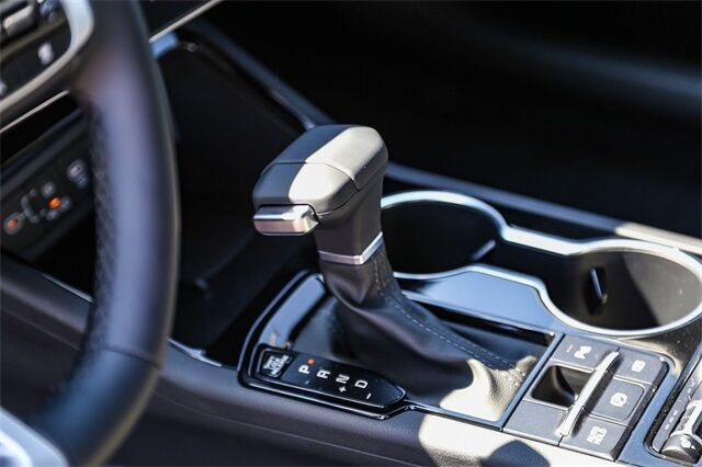 2026 Kia K5 GT-Line - Photo 13