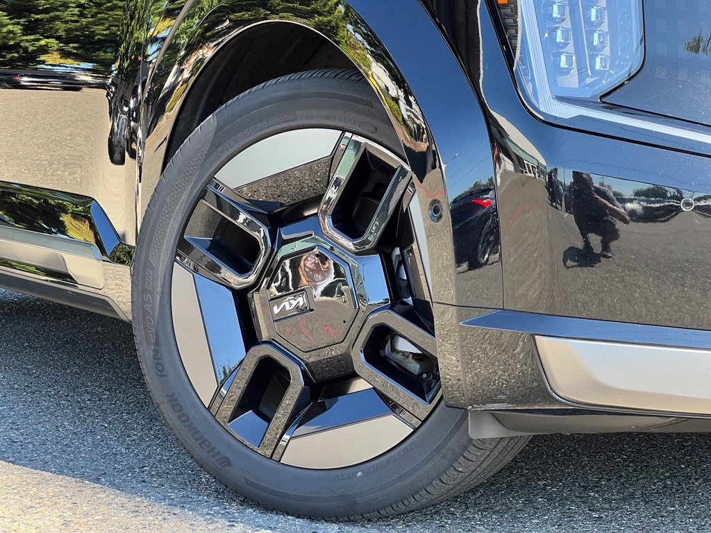 Certified 2024 Kia EV9 GT-Line with VIN KNDAEFS59R6037432 for sale in Renton, WA