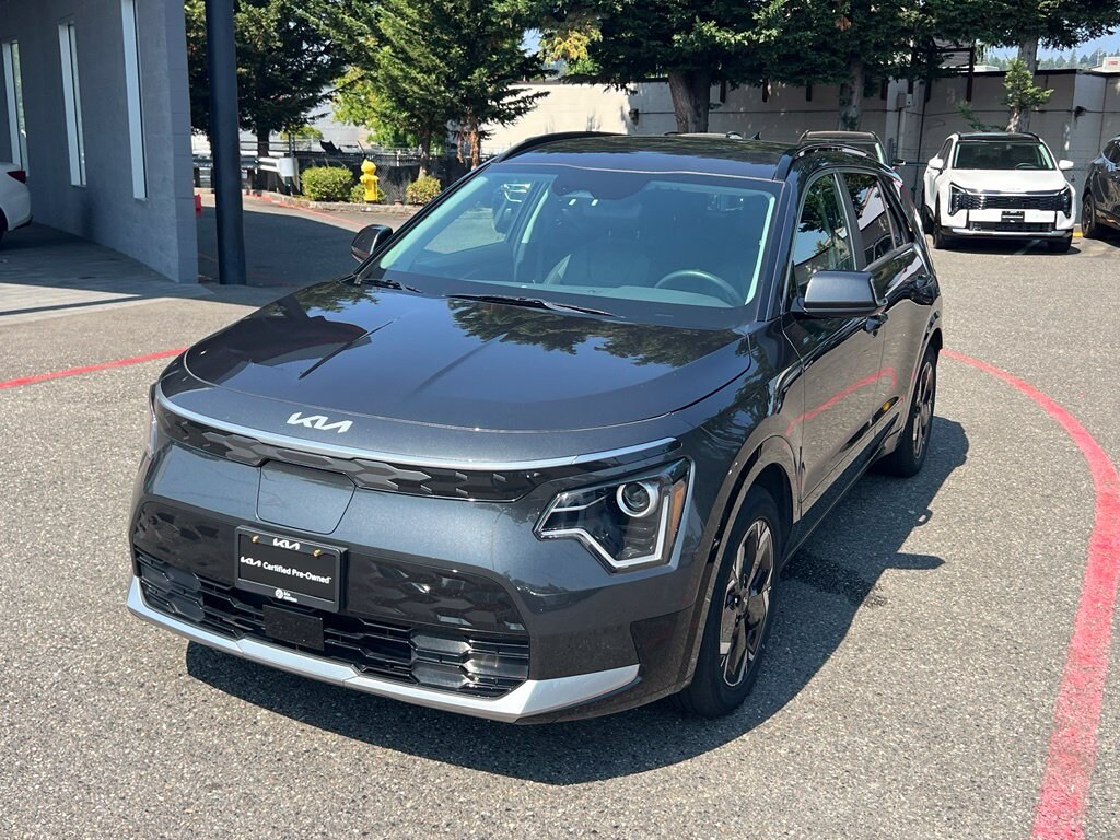 Certified 2023 Kia Niro EV Wind SUV