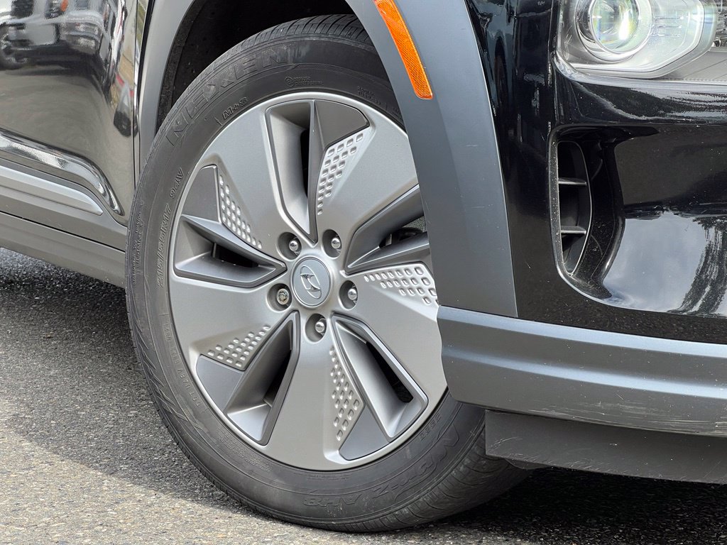 Used 2021 Hyundai Kona EV Ultimate with VIN KM8K53AG1MU134601 for sale in Renton, WA
