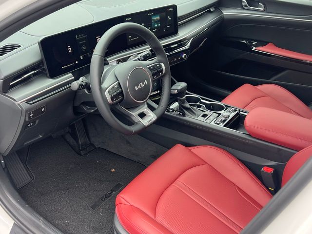 2026 Kia K5 GT-Line - Photo 12