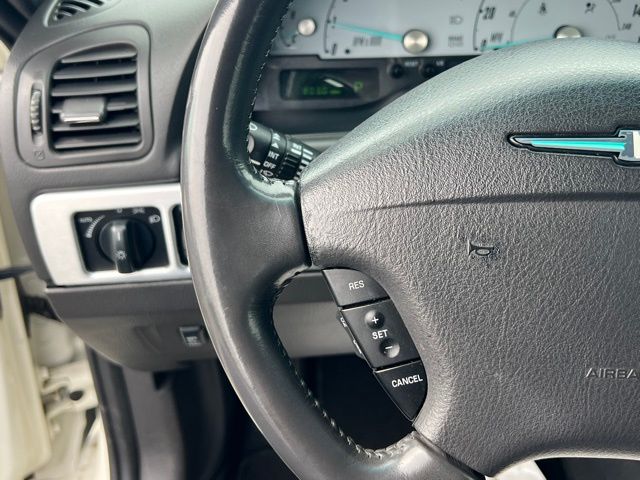 2002 Ford Thunderbird Deluxe - Photo 15