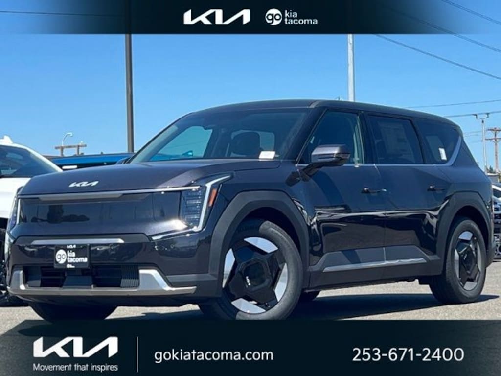 New 2026 Kia EV9 Light Long Range SUV
